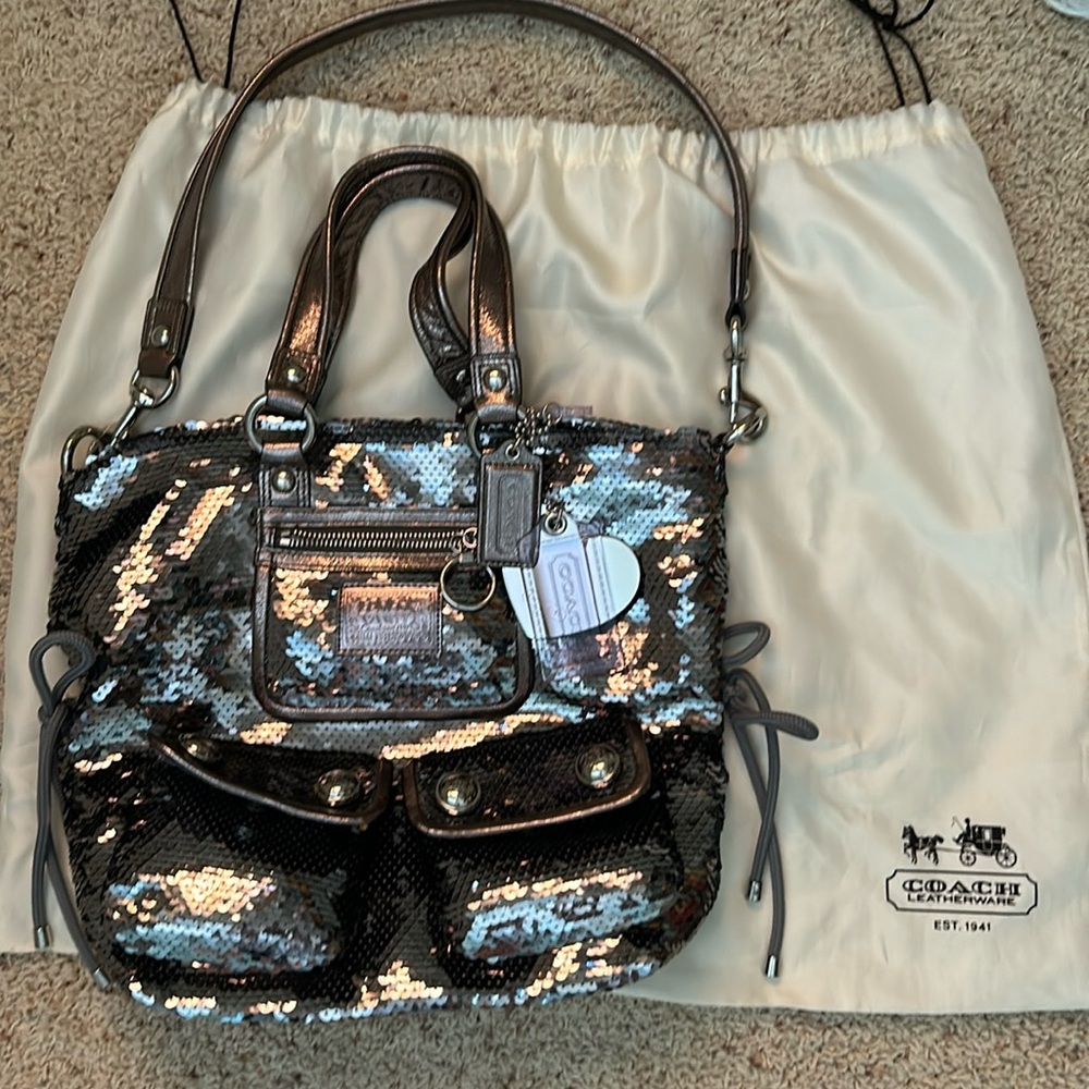 Coach poppy bag! Prestine condition. Sequin spotlight! Very rare.